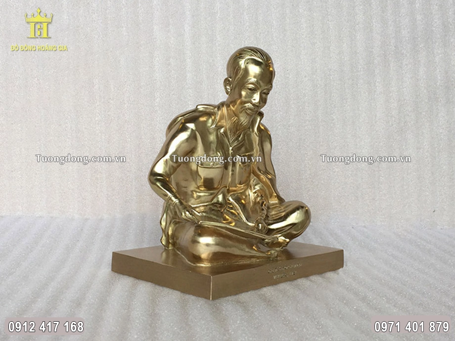 Vật phẩm thích hợp đặt trưng bày tại không gian phòng khách, phòng làm việc